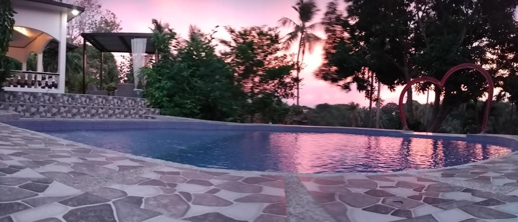 Matteo'S Hus Villa Rental Zamboanguita  Exterior foto